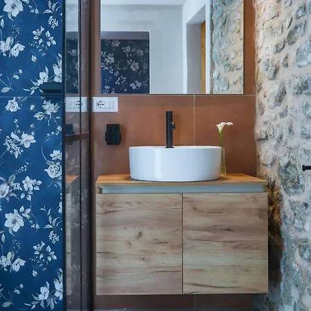 Apartamento Riva Quartarola *