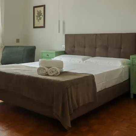 Riva Quartarola Apartamento