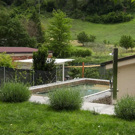 Riva Quartarola 아파트 모디글리아나