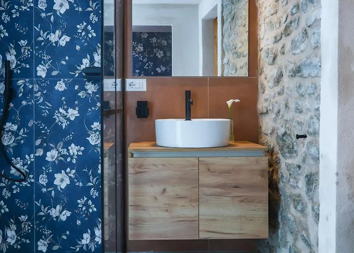 아파트 Riva Quartarola *