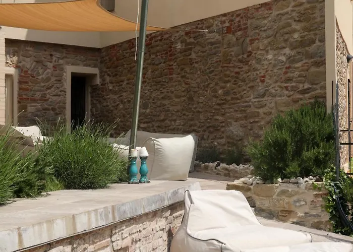 Riva Quartarola Apartman *